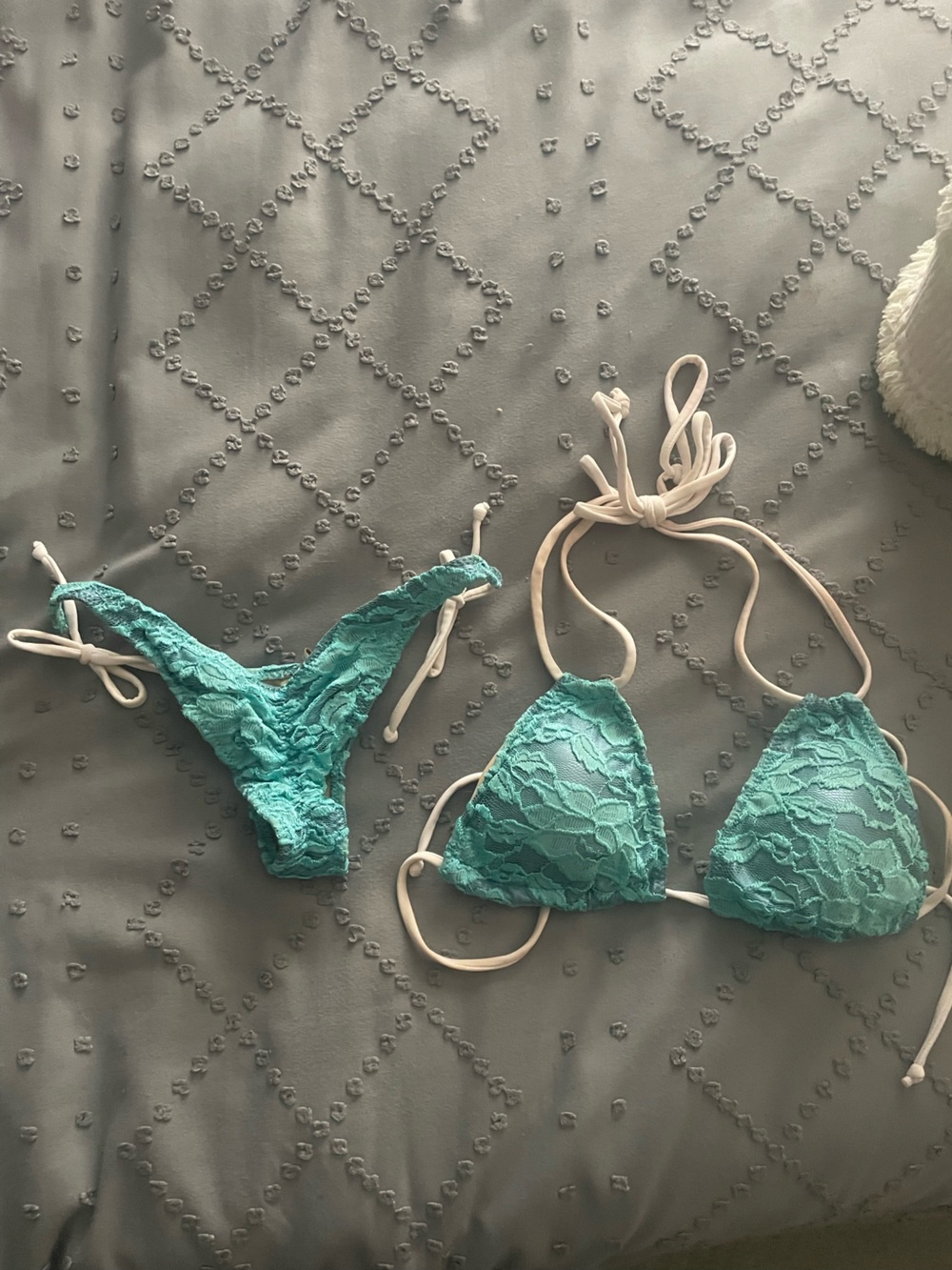 Ravish Sands bombshell ocean lace